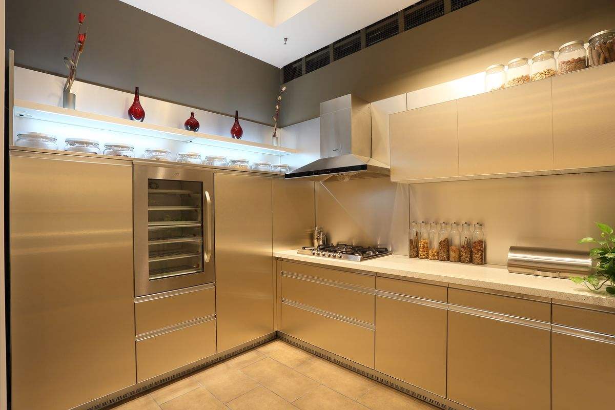 鏡面氧化鋁板已悄然來到您的身邊