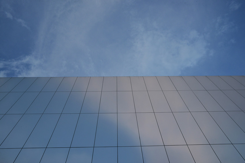 用鏡面鋁板裝飾外墻效果一點都不差